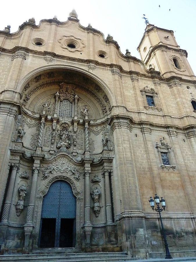 Собор Св. Марии / Excolegiata de Santa María la Mayor
