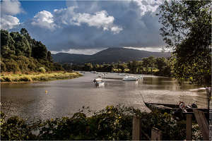 Вид на реку Миньо. Португалия. (Rio Miño View. Portugal.)