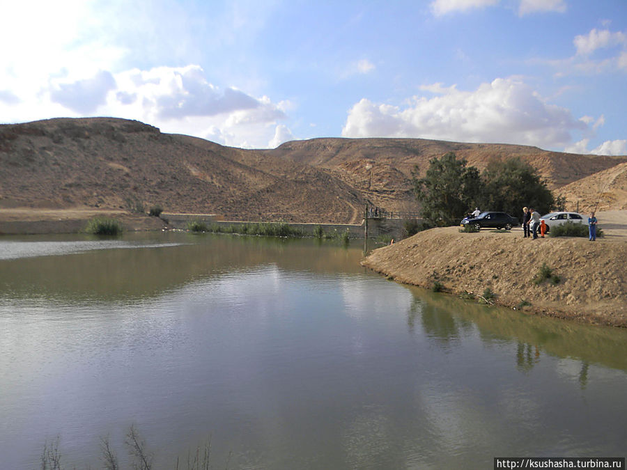 Рыбалка в библейской пустыне Ерухам, Израиль