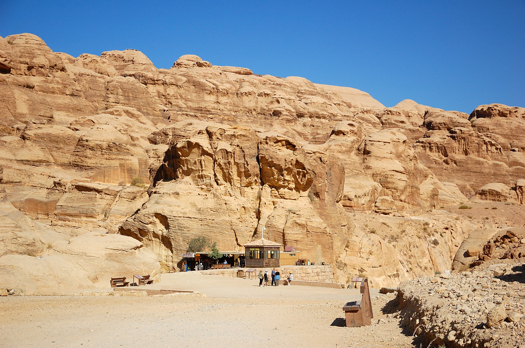 Ж Петра, Иордания