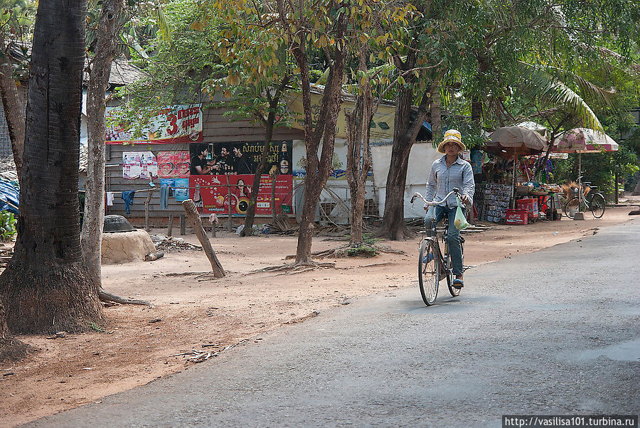 Второй день в Ангкоре, продолжение — Бантеай Срей и дорога Ангкор (столица государства кхмеров), Камбоджа