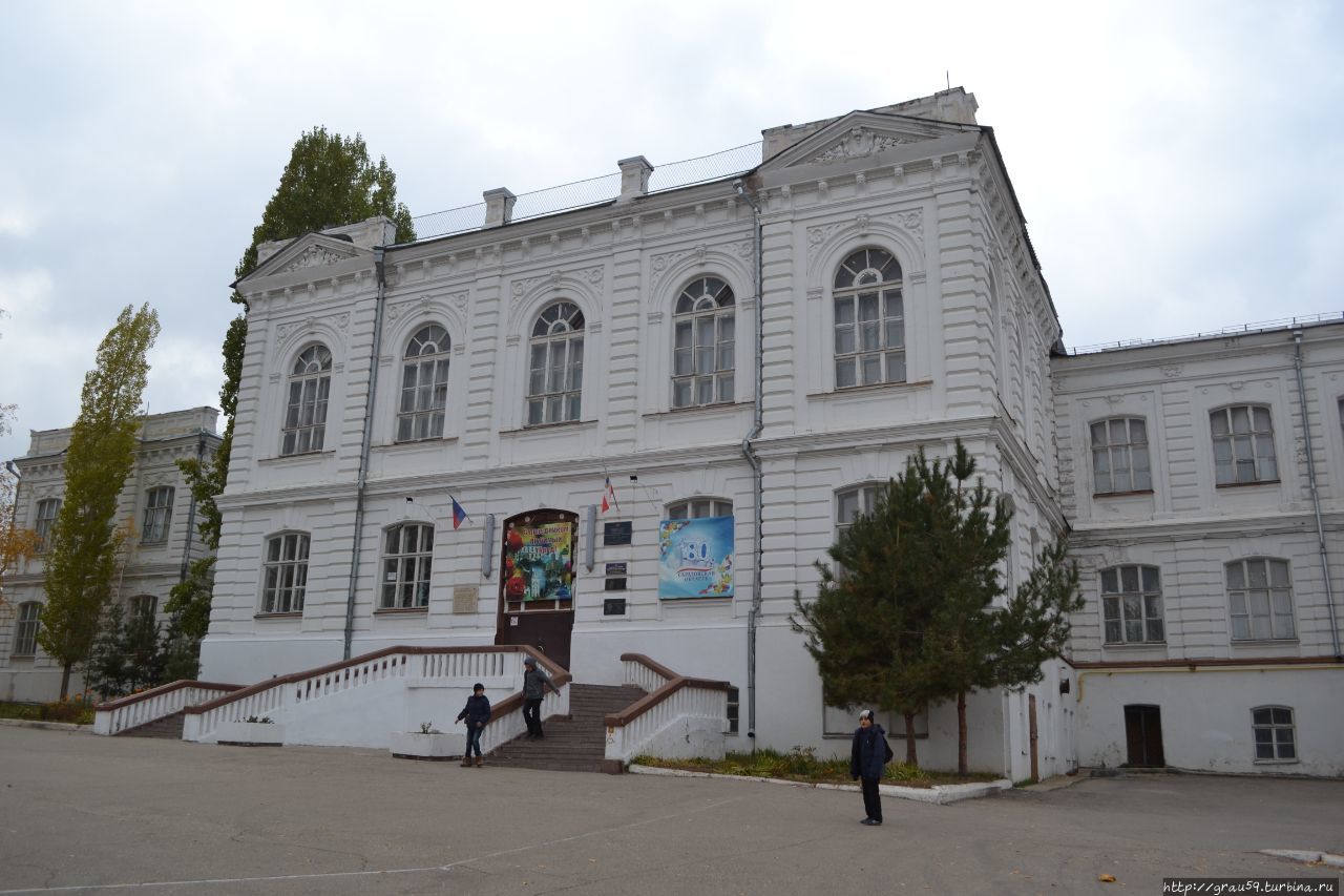 Вольская гимназия имени В. В. Талалихина / Volskaya gymnasium named after V. V. Talalikhin