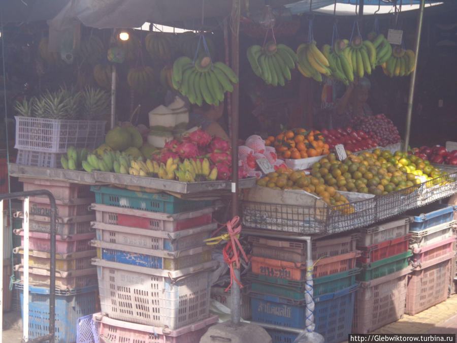 Market Сурин, Таиланд