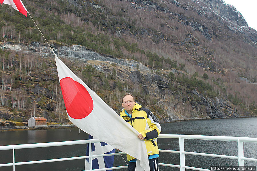 Открытие навигации на Гейрангерфьорде Гейрангер - Гейрангерфьорд, Норвегия