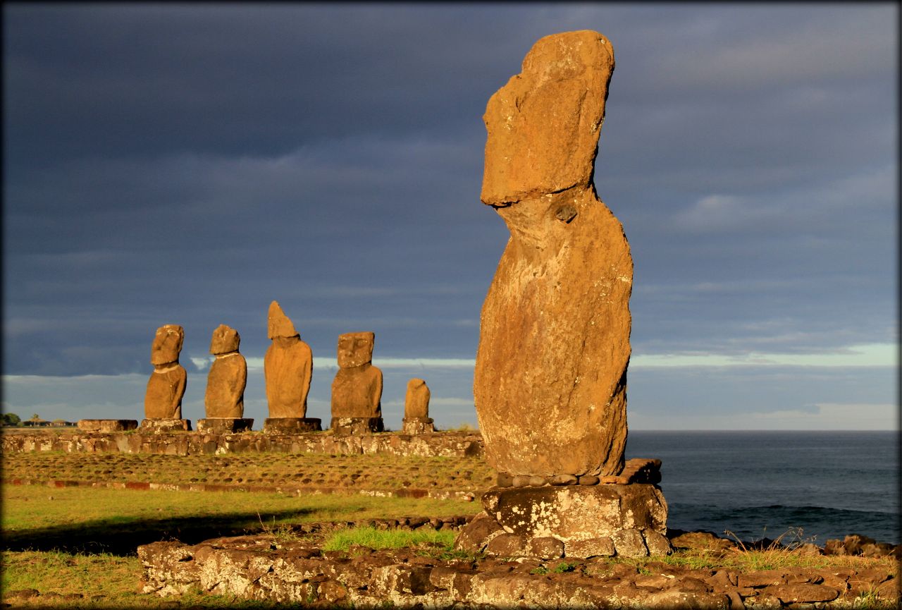 Достопримечательности острова Пасхи (TAHAI) Ханга-Роа, остров Пасхи, Чили