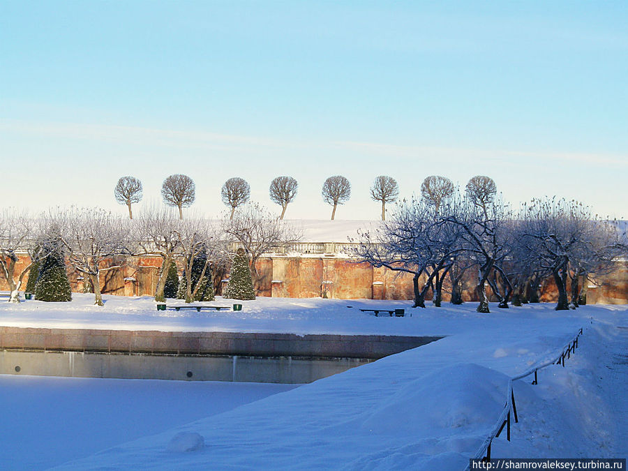 Внеземное ощущение Петергоф, Россия