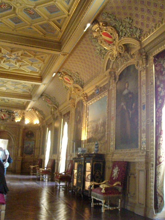 Вояж по Франции. Некоронованная королева замка Ментенон Шартр, Франция