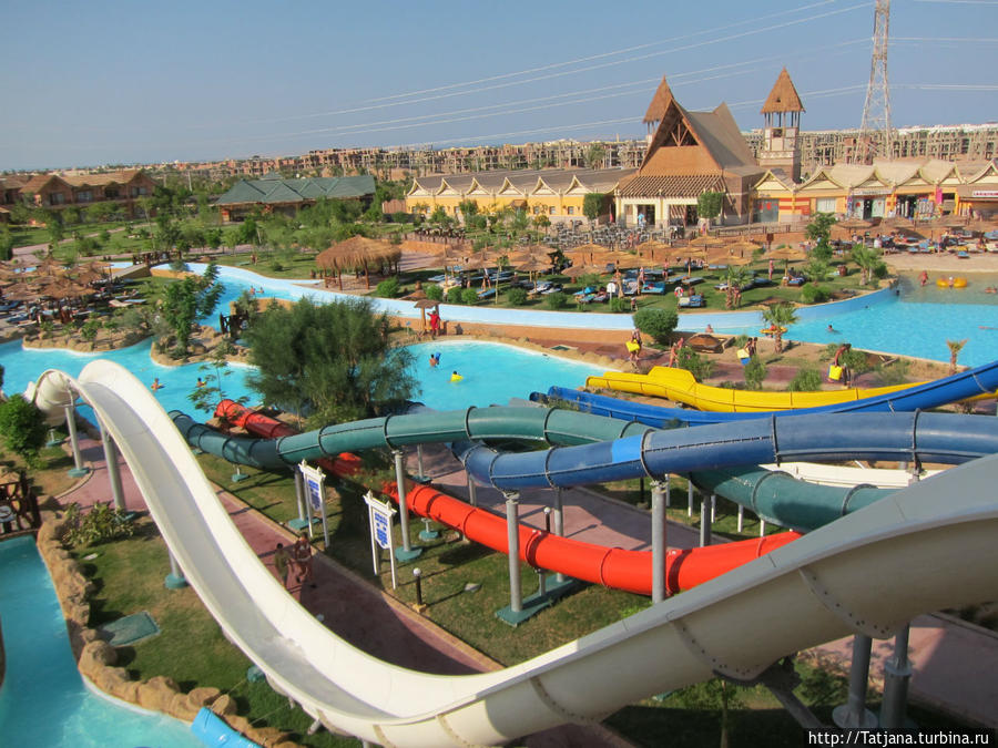 Самый большой  отель — аквапарк в Хургаде 
