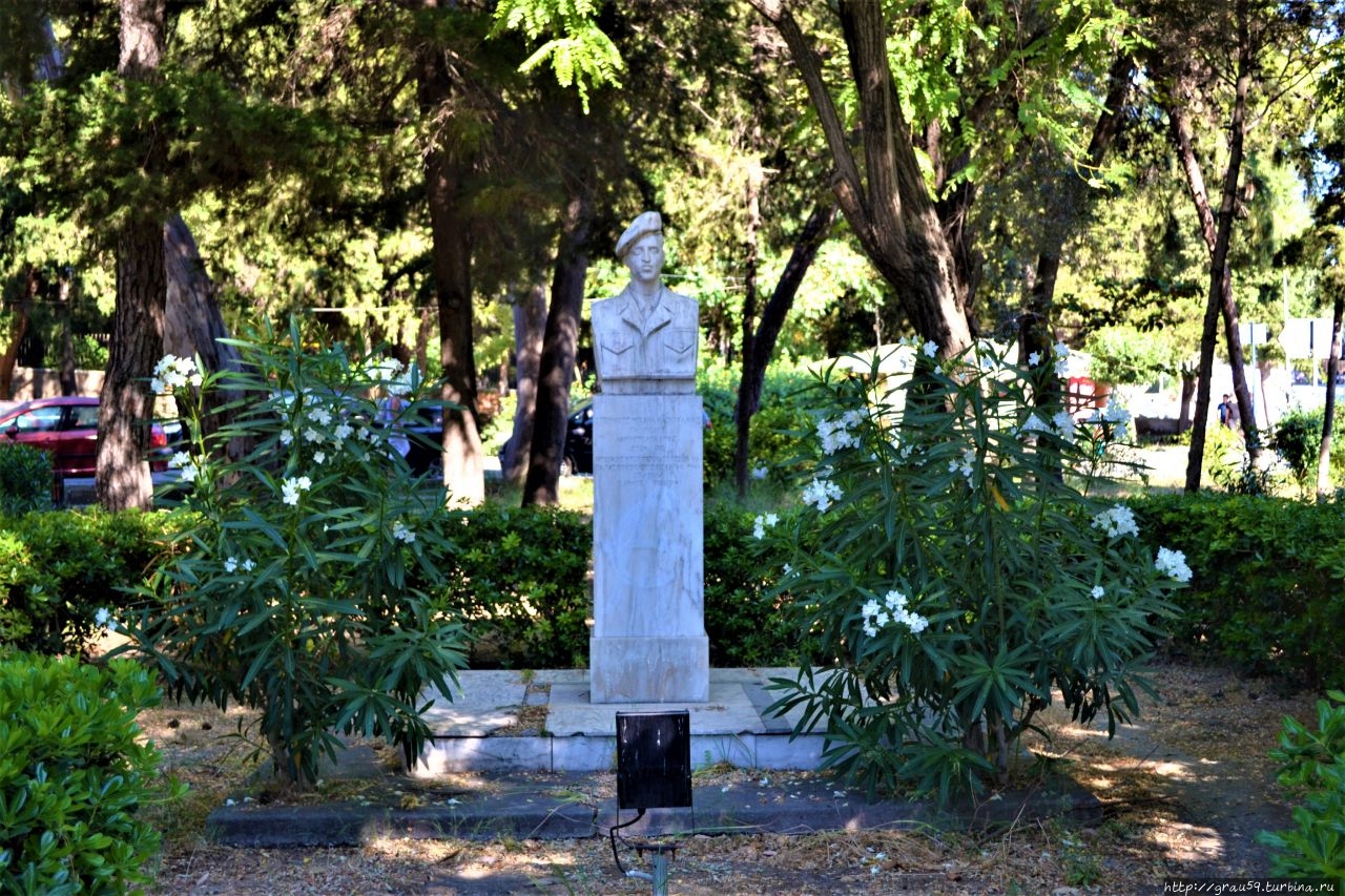 Греческие герои Второй Мировой войны Родос, остров Родос, Греция