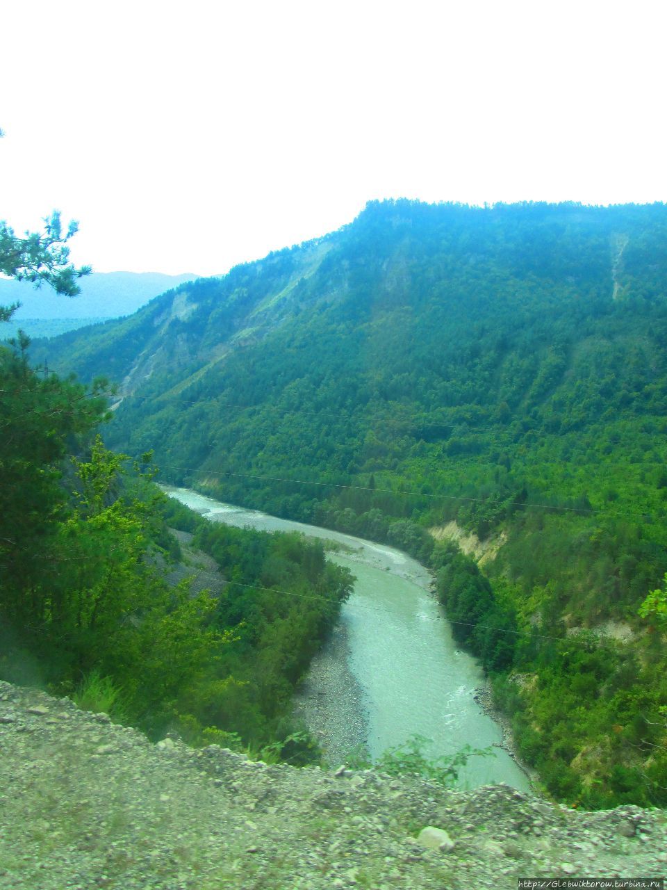 Поездка в Рачу Амбролаури, Грузия