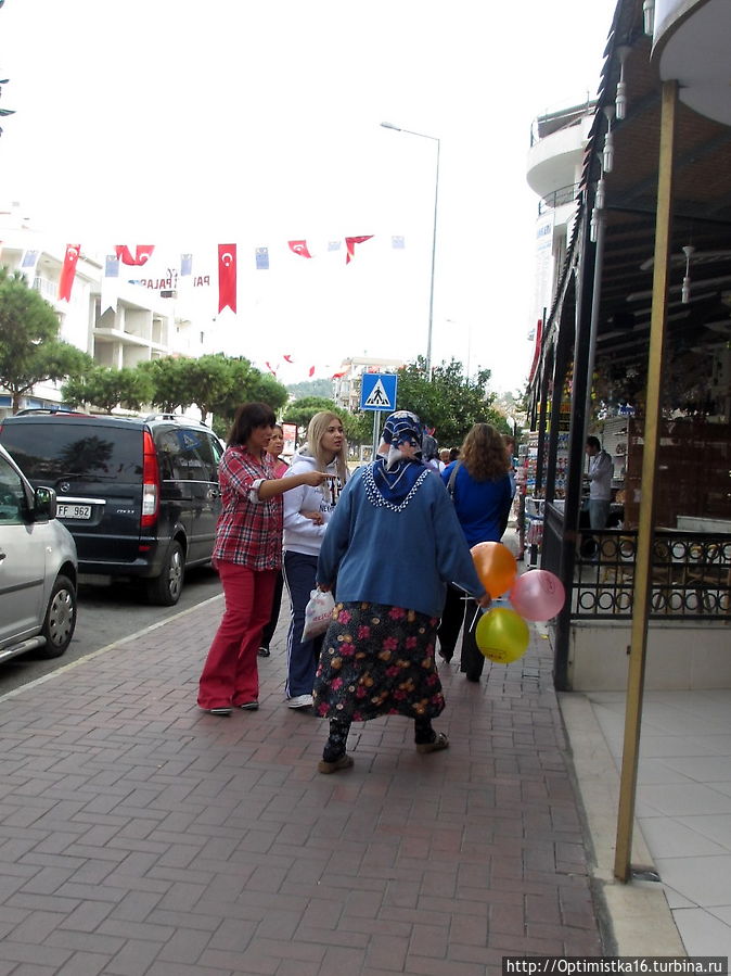 Праздничный город Кушадасы, Турция