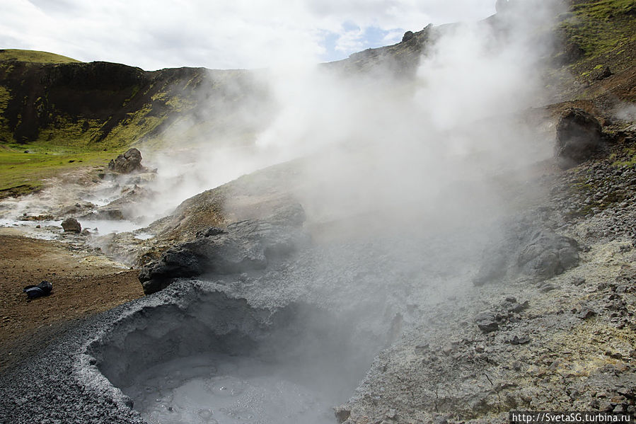 Муза грязи или дымный этюд в серо-коричневых тонах Южная Исландия, Исландия