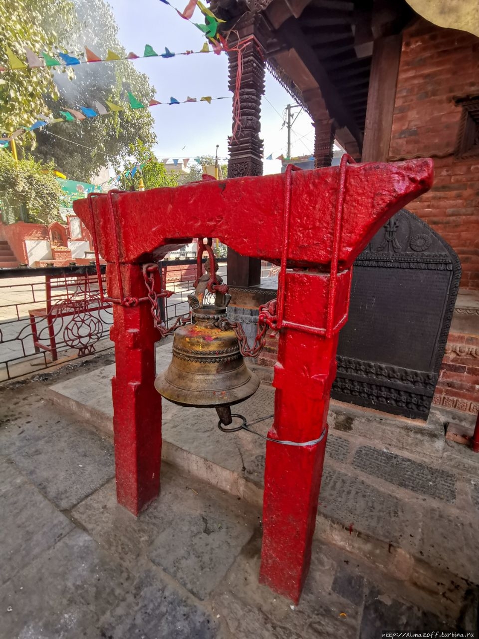 Индуистский храм Индраяни Катманду, Непал