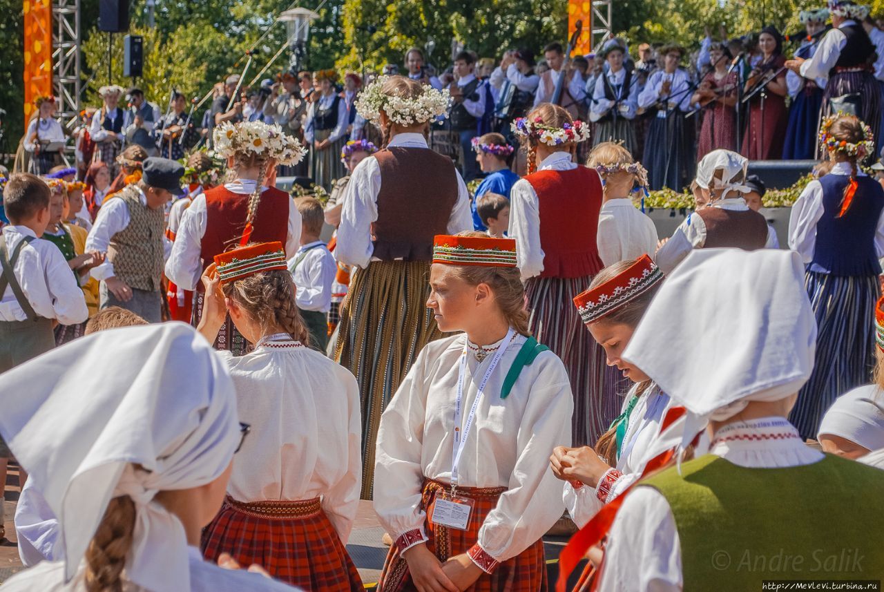 На Эспланаде на  Празднике песни и танца Рига, Латвия