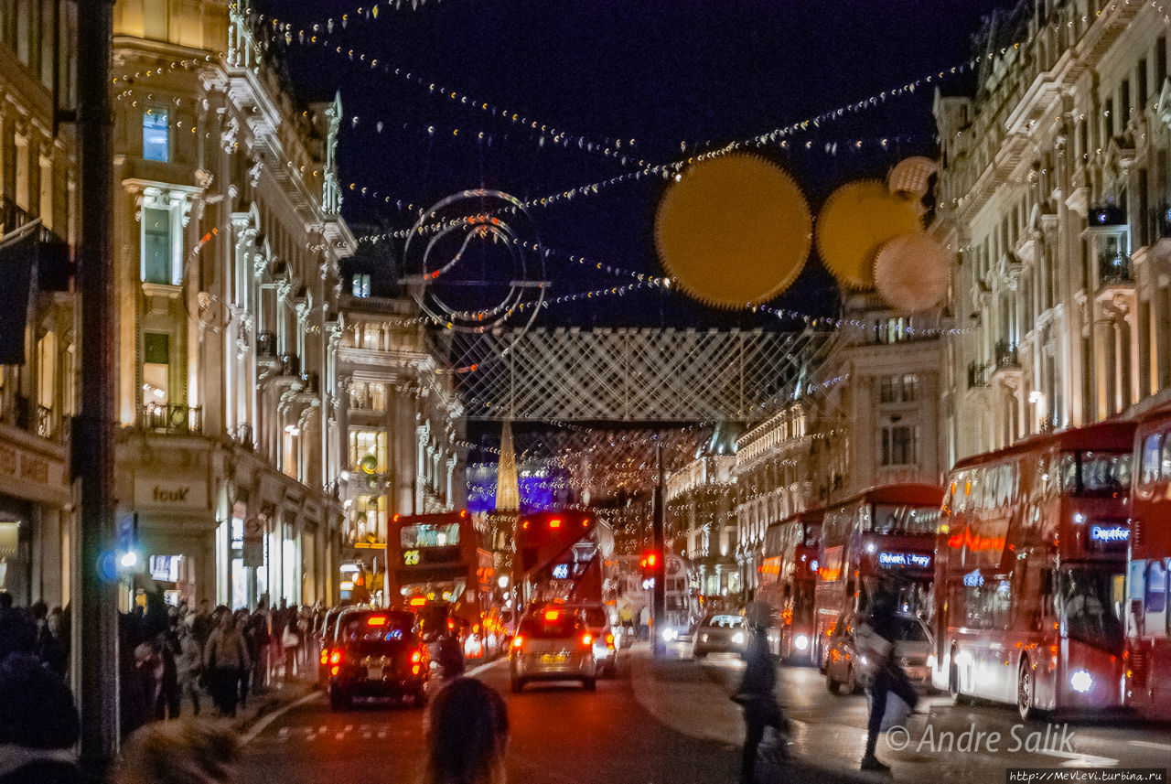 Ночной рождественский Лондон Лондон, Великобритания