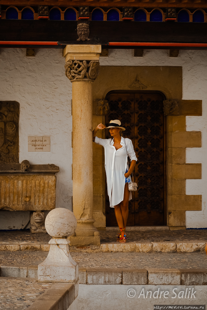 Август. Ситжес Ситжес, Испания