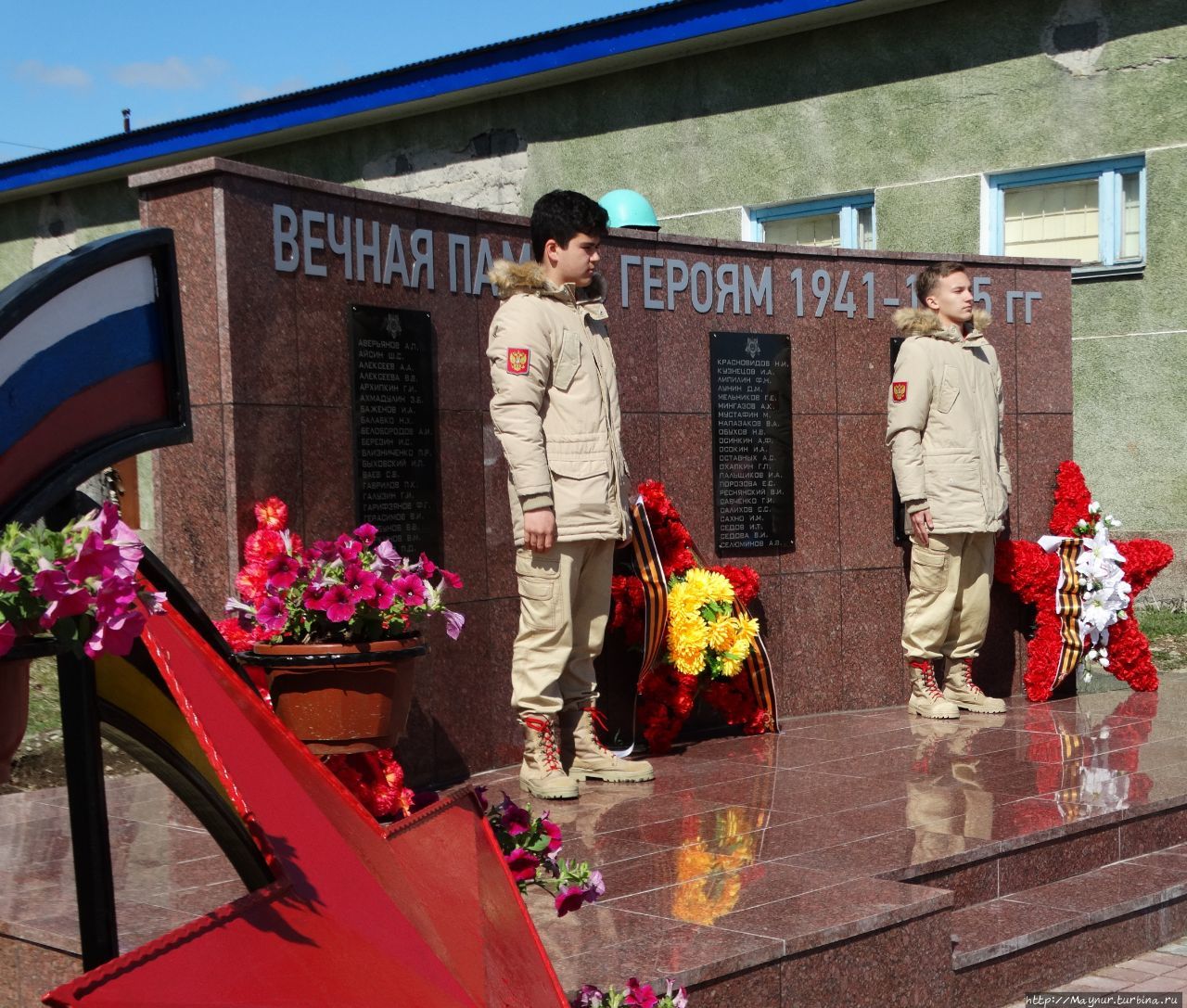 Автопробег накануне 9 Мая Долинск, Россия