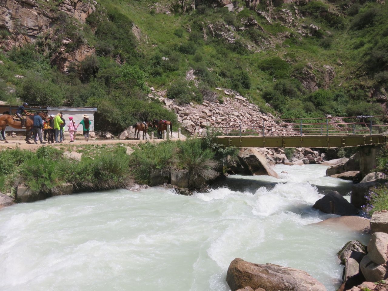 Ущелье Григорьевское (Чон Ак-Суу) Каньон Григорьевка, Киргизия