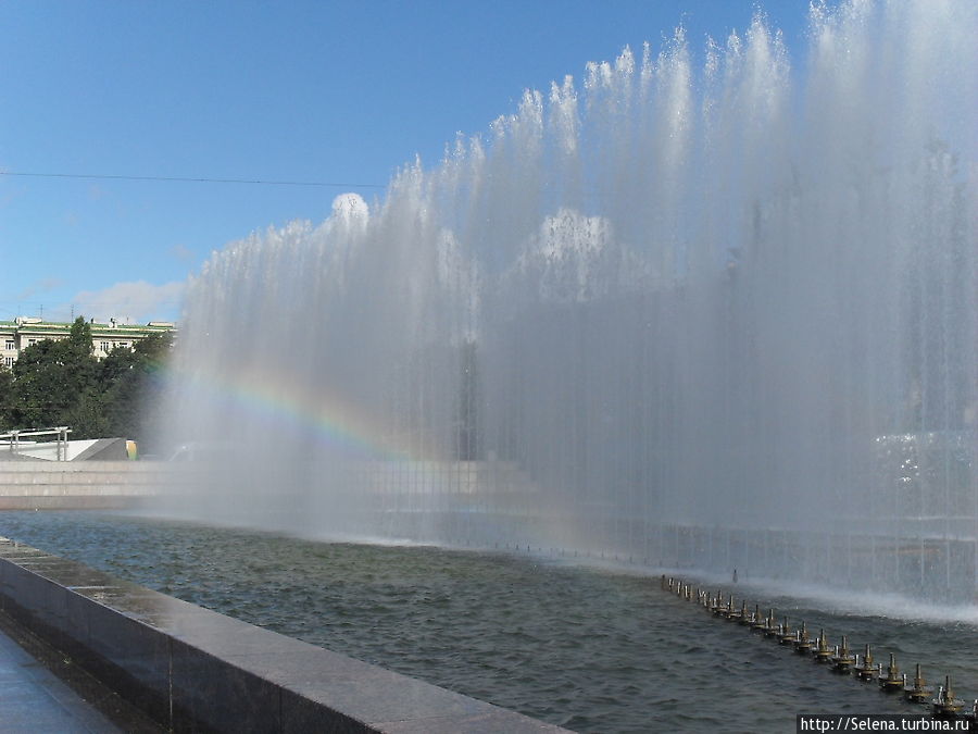 Вокруг фонтанов Санкт-Петербург, Россия