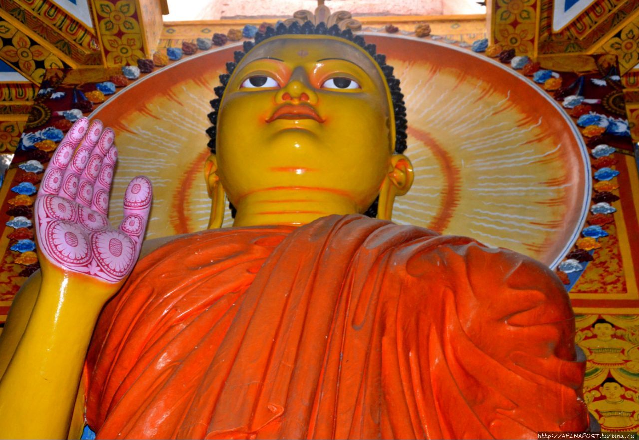 Любимый храм нашего сингальского друга. Жизнь Будды