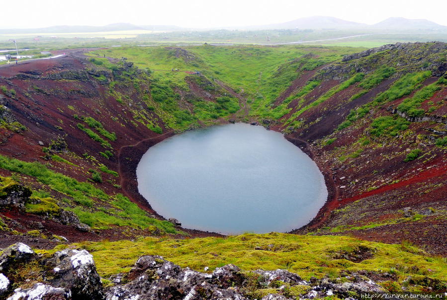 Озеро в кратере