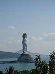 Центр буддизма Наньшань.
Статуя богини милосердия Гуаньинь. Высота — 108 метров.