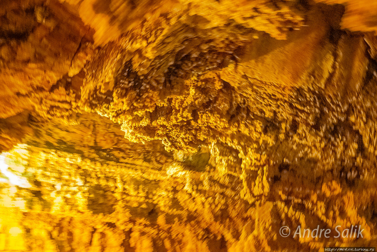 Пещера Али-Садр Керманшах, Иран