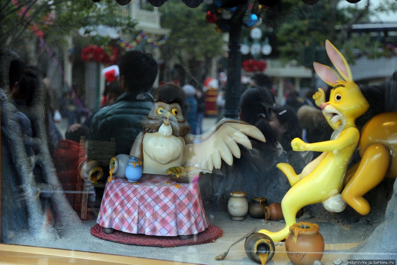 Диснейленд Гонконга Гонконг