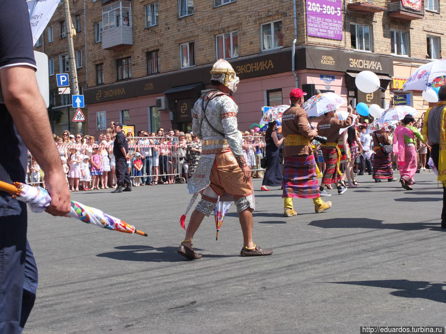 Дарю Вам тысячи улыбок!!! Красноярский карнавал, городу 386 Красноярск, Россия