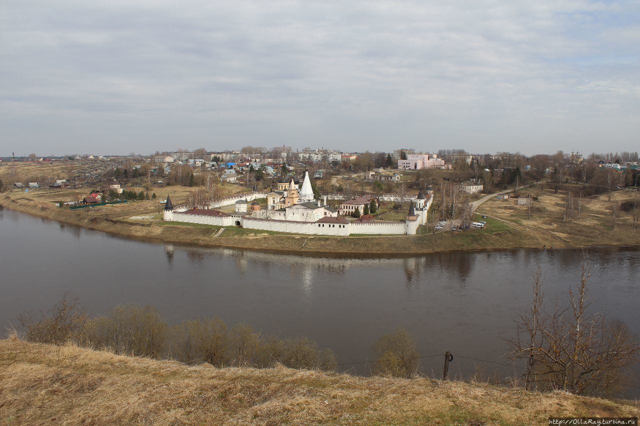 Старица за полдня