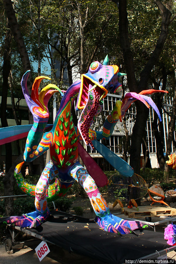 Выставка алебрихес Мехико, Мексика