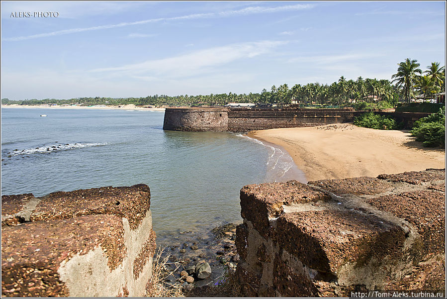Португальский форт Агуада (Индийские Приключения ч4) Кандолим, Индия