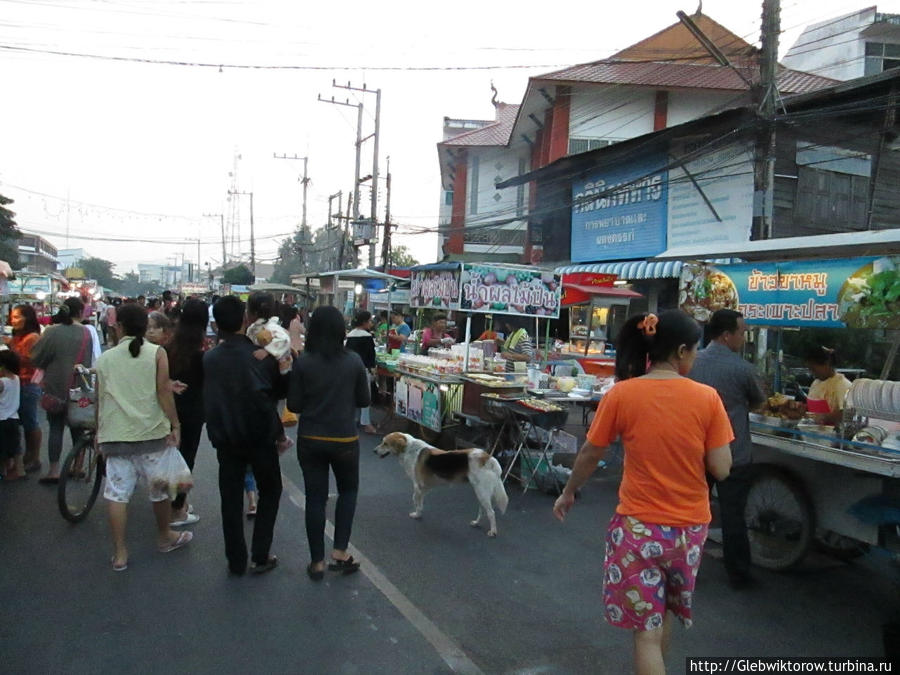 Market Ясотхон, Таиланд