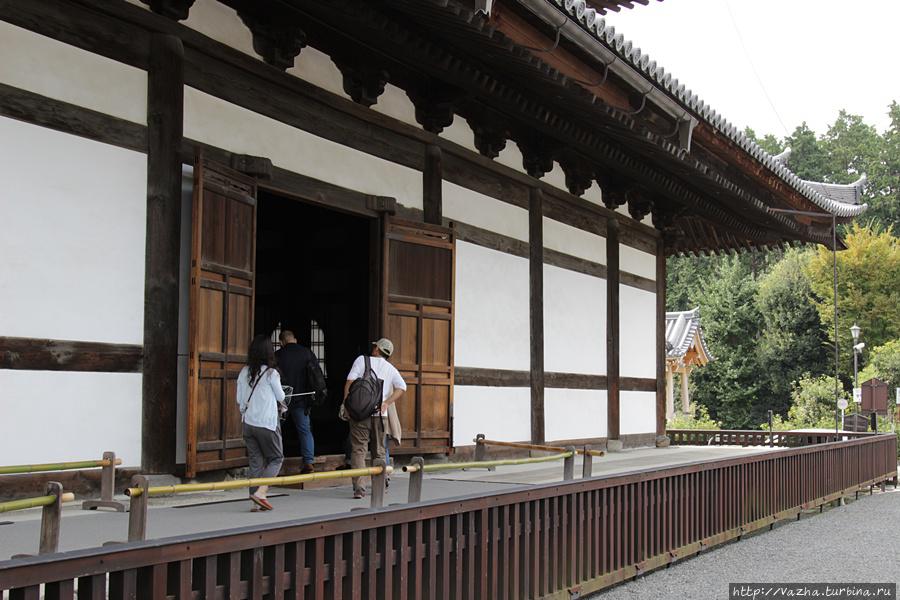 Вход в Храм Киото, Япония