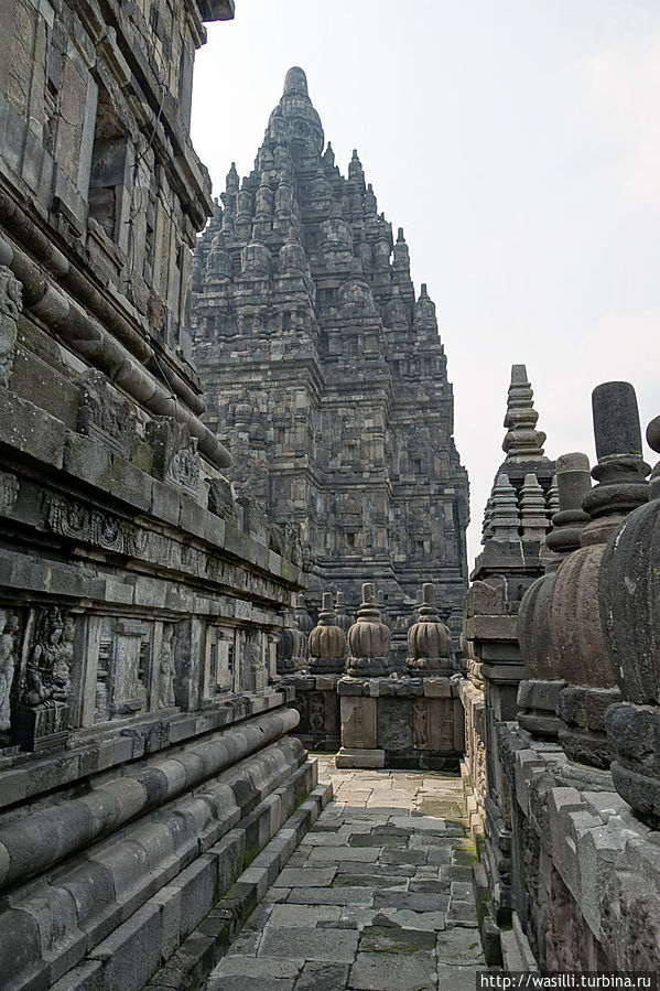Храмовый комплекс Прамбанан. Ява, Индонезия