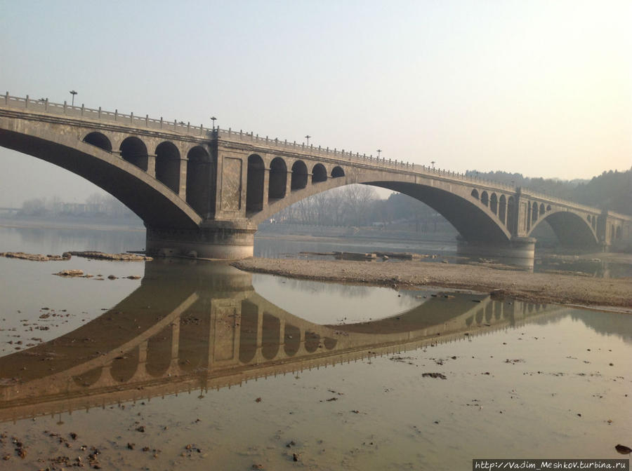 Мост. Лоян, Китай