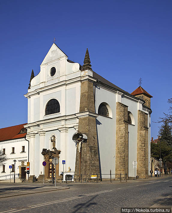 Костел Св.Франциска Ассизкого Турнов, Чехия