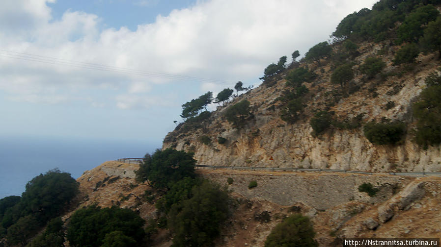 Горный серпантин Остров Кефалония, Греция