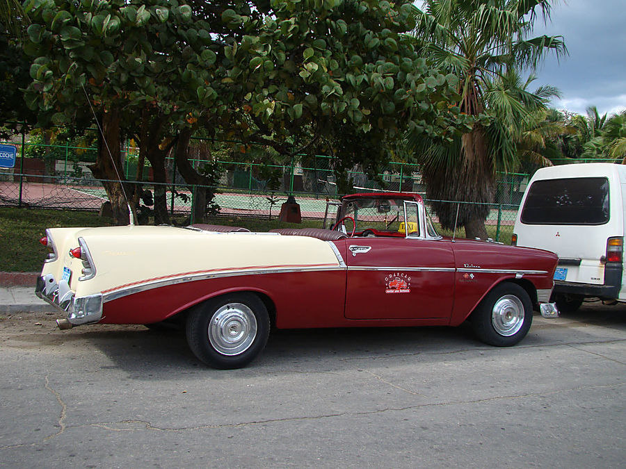 Ретро-автомобили острова Свободы Гавана, Куба