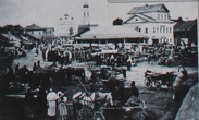 Торг на Соборной площади Семёнова (фото с инфо-плаката).