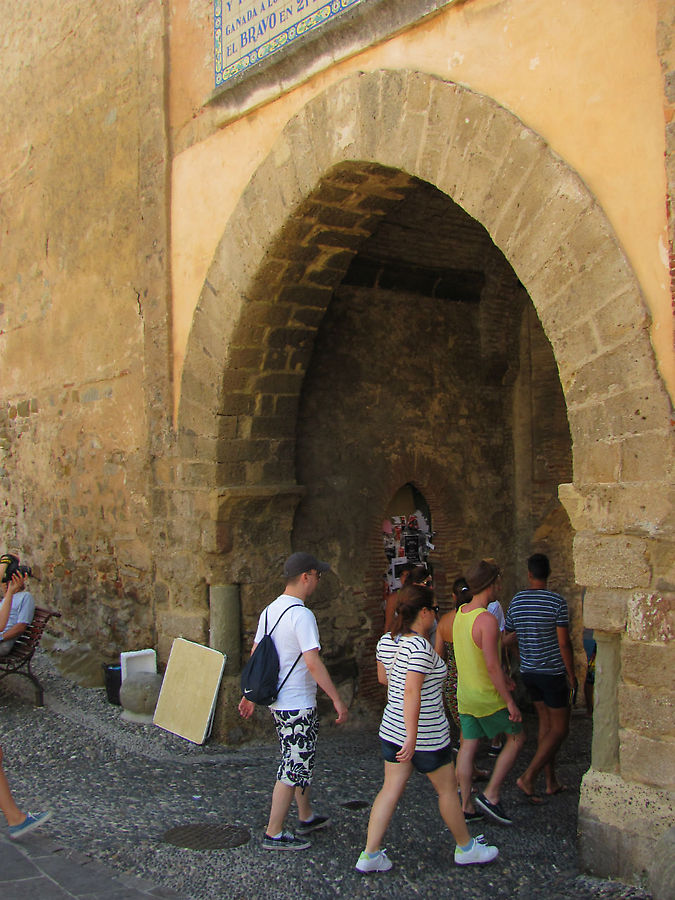 Ворота Херез (IX век) Тарифа, Испания