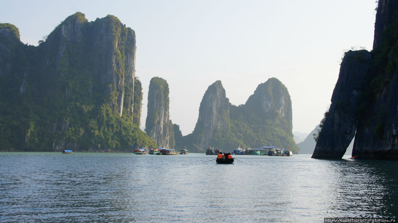 Остров Кап Нган Халонг бухта, Вьетнам