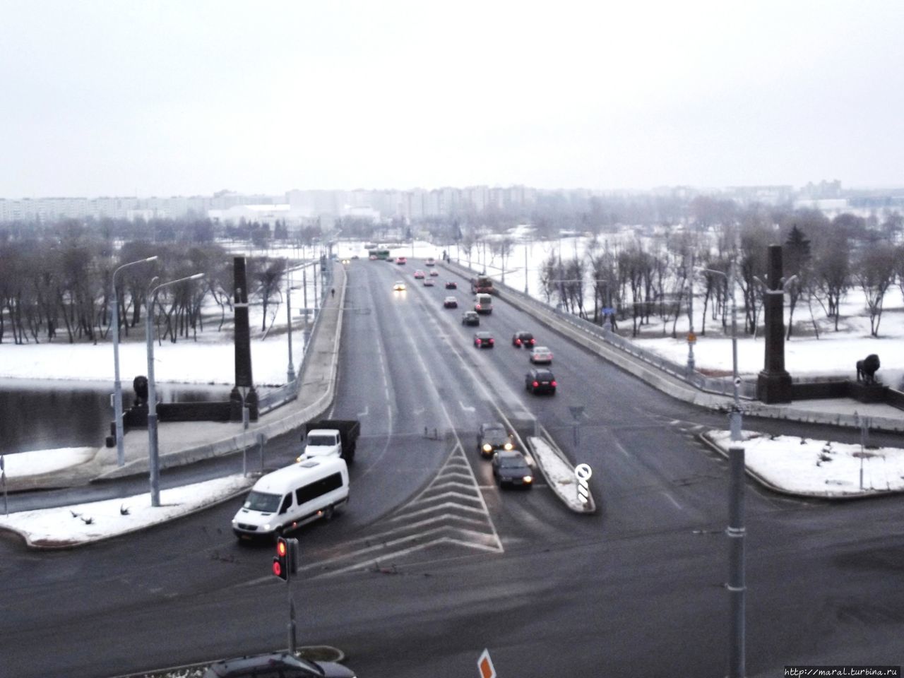 Вид на мост имени Яшина от мемориала на площади Славы Могилев, Беларусь