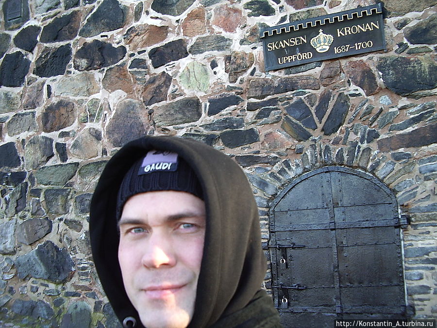 вход в крепость (внутри есть небольшой музей)