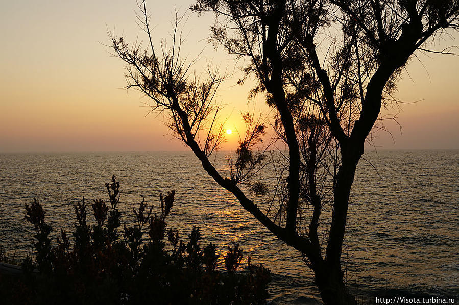 закат с берега Остров Крит, Греция