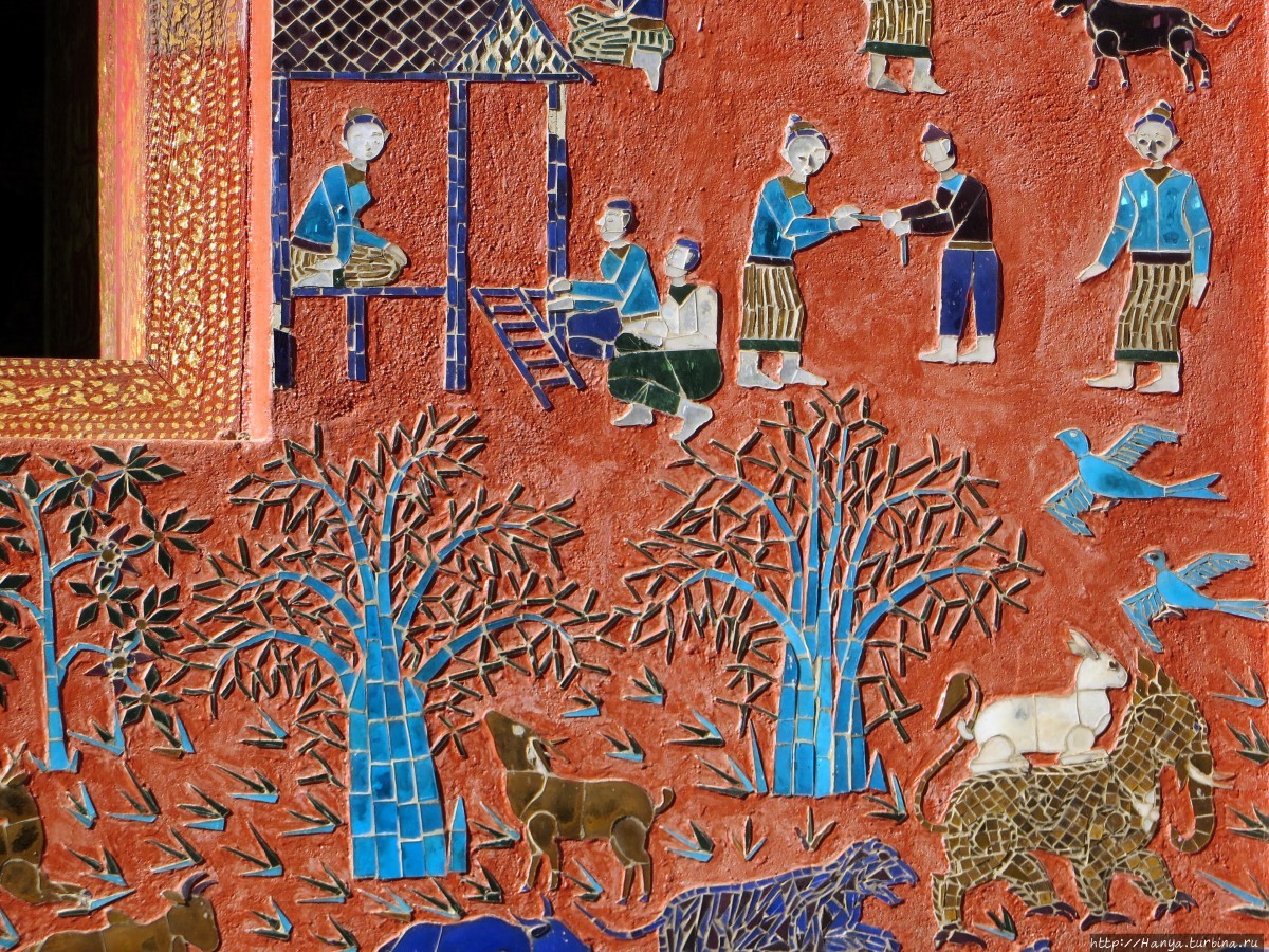 Интерьерные украшения стен храмового комплекса Ват Сене Сук Харам. Фото из интернета