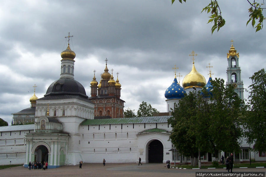 Крепостные стены Сергиев Посад, Россия