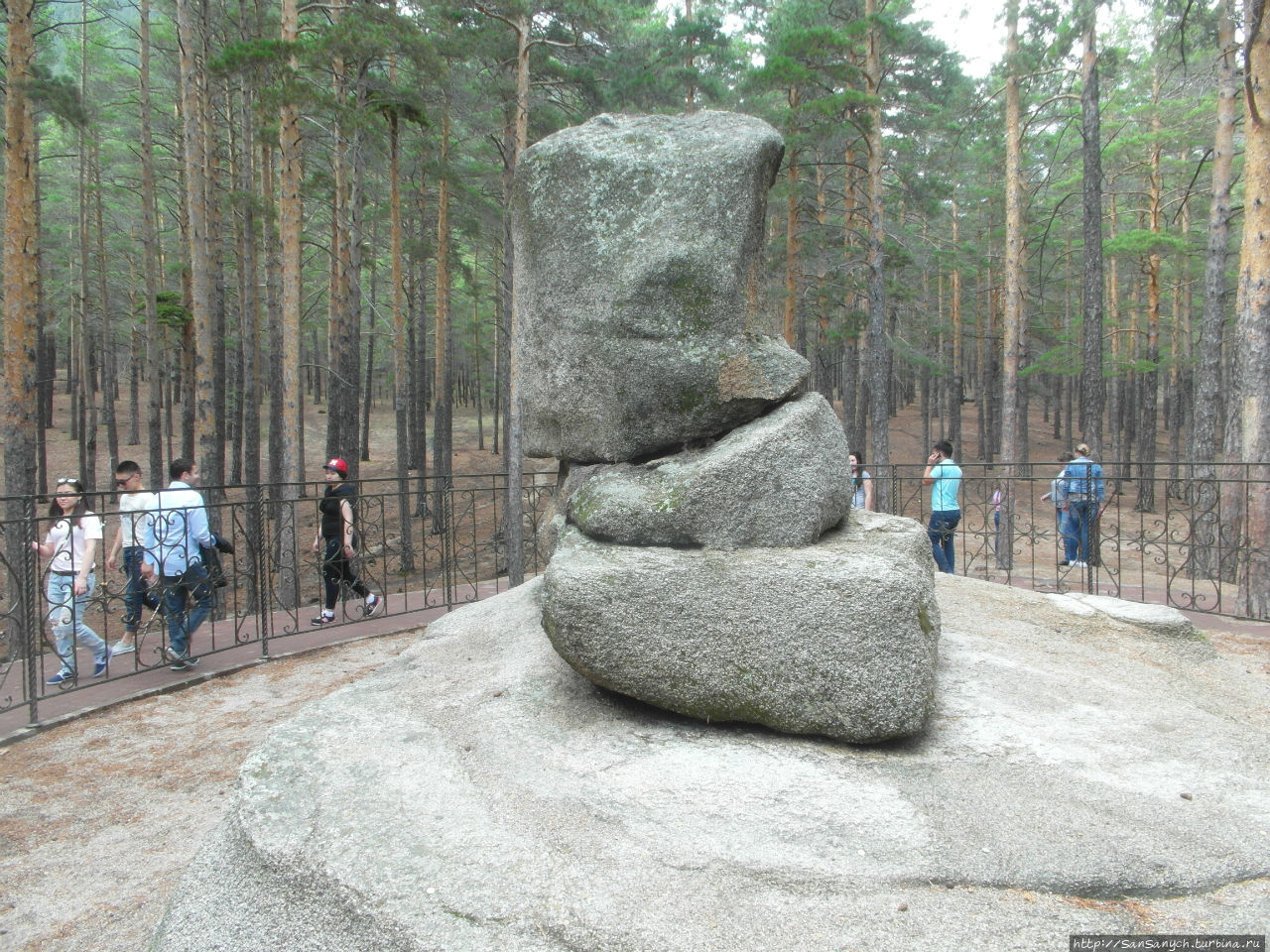 Каменный трон. Щучинск, Казахстан