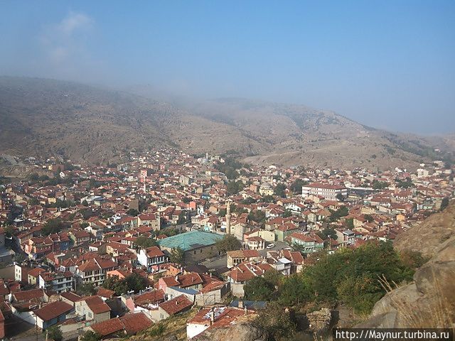 Вид города с крепости. Афьонкарахисар, Турция