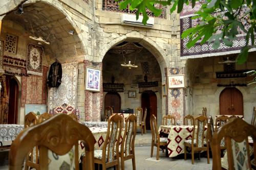 Караван-сараи Мултани, Бухара и Касым-бека / Caravanserai Multani, Bukhara and Kasym-Bek